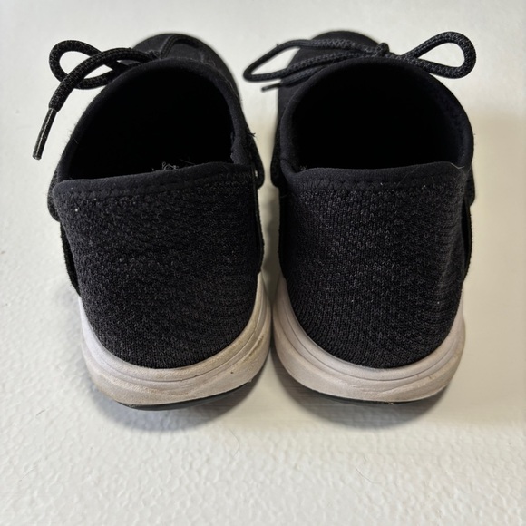 Vessi Cityscape 100% Waterproof Slip On Shoes - Picture 4 of 7